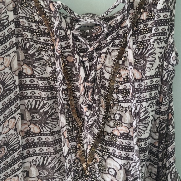 Lace up front romper - Picture 2 of 2